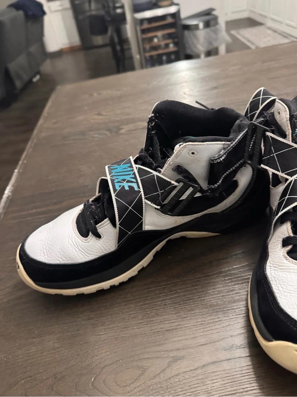 Nike classic air